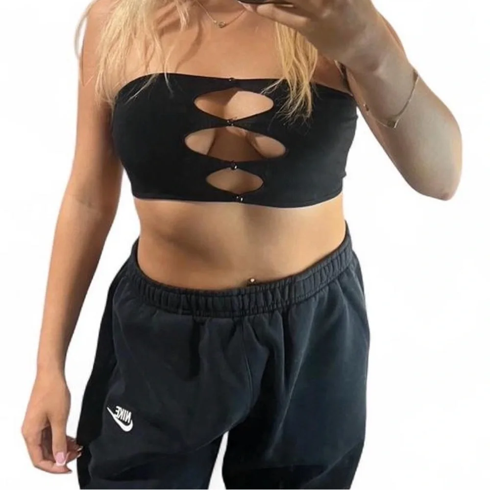 SHEIN Black Strapless Cutout Tube Top